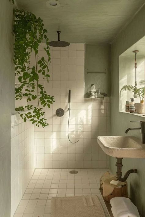 Jade Room Ideas, Modern Wet Bathroom, Open Shower Bathroom Ideas, Wet Shower Room Ideas, Small Shower Room Design, Wet Room With Tub, Wet Room Bathroom Small Layout, Easy To Clean Bathroom Design, Small Wet Room Bathroom