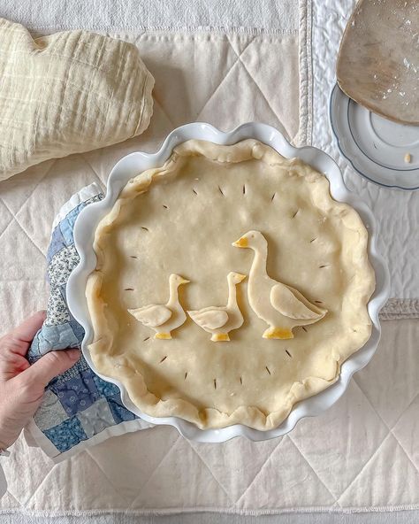 Happy Pi Day 💛 We love this pie decoration of mother goose and goslings by @evermorelong. Shop our @emilehenryusa ruffled pie dishes with… | Instagram Goose Baby Shower Theme, Mother Goose Baby Shower Ideas, Goose Decor, Pie Decoration, Happy Pi Day, Pie Bird, Strawberry Pie, Baked Goodies, Pi Day