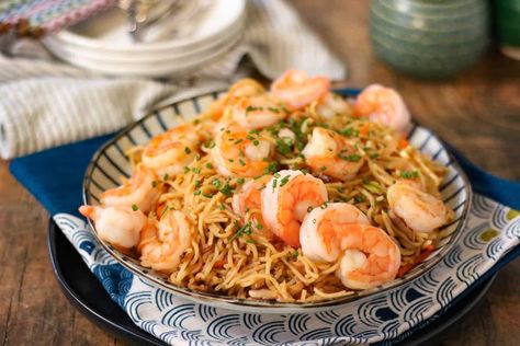 Shrimp Yakisoba - All Ways Delicious Shrimp Yakisoba Recipe, Beef Yakisoba, Yakisoba Recipe, Stir Fry Noodles Recipe, Cajun Shrimp And Grits, Fried Noodles Recipe, Spicy Cucumber Salad, Bulgogi Beef, Stir Fry Noodles