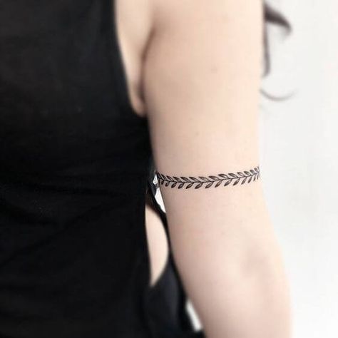 30+ Black Band Tattoo Design Ideas On Arm For Men And Women – EntertainmentMesh Tattoos Pulseras, Black Band Tattoo, Armband Tattoos For Men, Wrist Band Tattoo, Tattoo Band, Armband Tattoos, Forearm Band Tattoos, Band Tattoo Designs, Anklet Tattoos