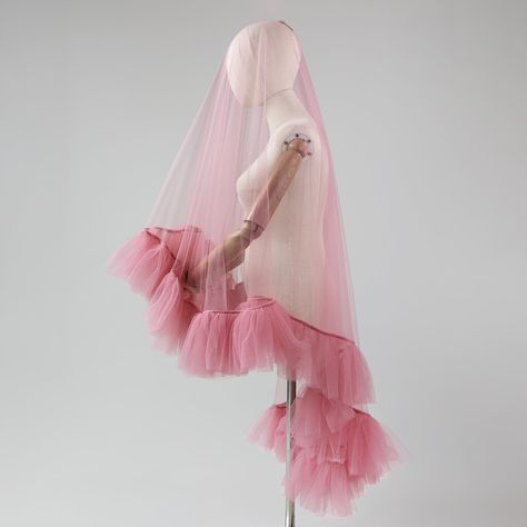 Ruffle Veil, Unique Veil, Elbow Length Veil, Pink Veil, Chapel Length Veil, Pink Tennis, Blusher Veil, Happy Clothes, Unconventional Wedding