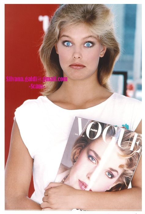 gravity 1990s Supermodels, Renee Simonsen, Mod Squad, Original Supermodels, Celebrity Skin, 90s Models, Fashion Plates, 80s Fashion, Perfect Hair