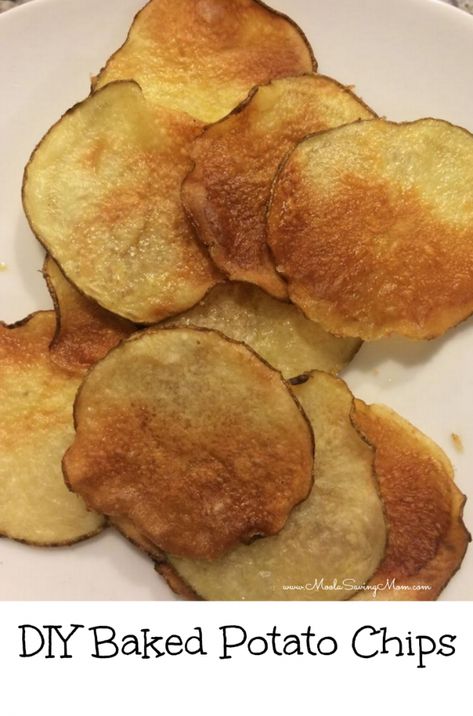 DIY Baked Potato Chips Potato Chips Recipe, Baked Potato Chips, Potato Chip Recipes, Homemade Chips, Chips Recipe, Homemade Snacks, Snacks Recipes, Potato Chips, Snack Time