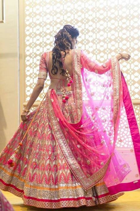 Anita Dongre's Jaipuri Lehenga Anita Dongre Bridal, Gota Patti Lehenga, Anita Dongre Lehenga, Bridal Lehenga Designs, Indian Bridal Lehenga, Anita Dongre, Salwar Kamiz, Pink Lehenga, Indian Bridal Wear