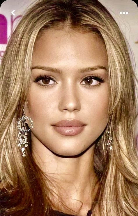 Jessica Alba Lips, Almond Eyes, Model Face, Jessica Alba, Makeup, Beauty