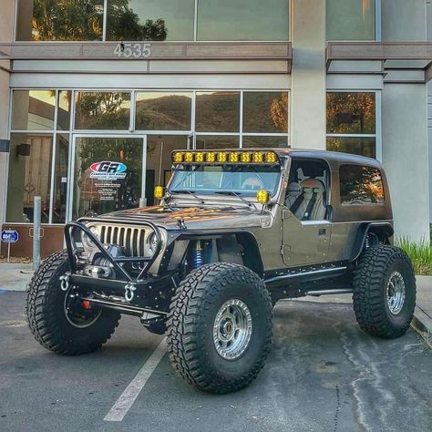 Jeep Tj Overland, Jeep Lj Unlimited, Jeep Tj Interior Mods, Jeep Wrangler Diy, Jeep Lj, Built Jeep, 2 Door Jeep, Mobil Off Road, Auto Jeep