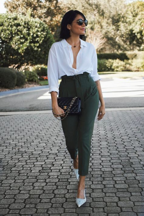 Over 30s Fashion Outfit Ideas, 2023 Fashion Trends For Work, Ootd Ideas Spring 2023, Work Outfits Women 40s, Glamorous Outfit Ideas, Outfits For Your 30s For Women, 2023 Style Trends Women, Hourglass Work Outfits, Summer Outfits 2023 Fashion Trends Women Over 30