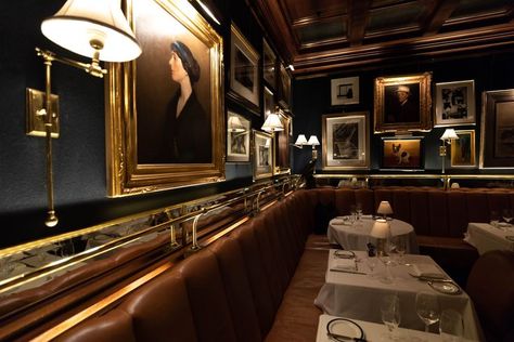 RL Ralph Lauren Restaurant Chicago Flagship Eatery Luxury Restaurants of the World Best Places to Eat in Chicago Ralph Lauren Bar, Ralph Lauren Restaurant, Library Vibes, Seagrass Wallpaper, London Beach, Harbor Springs, Luxury Restaurant, Chicago Travel, Chicago Restaurants