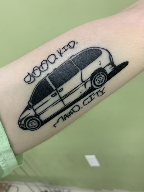 i love kendrick lamar THIS much #tattoo #kendricklamar Love Kendrick Lamar, Kendrick Lamar Tattoo, Kanye Tattoo, African Warrior Tattoos, Joker Card Tattoo, Tattoo Catalog, Arte Do Hip Hop, City Tattoo, Metal Tattoo