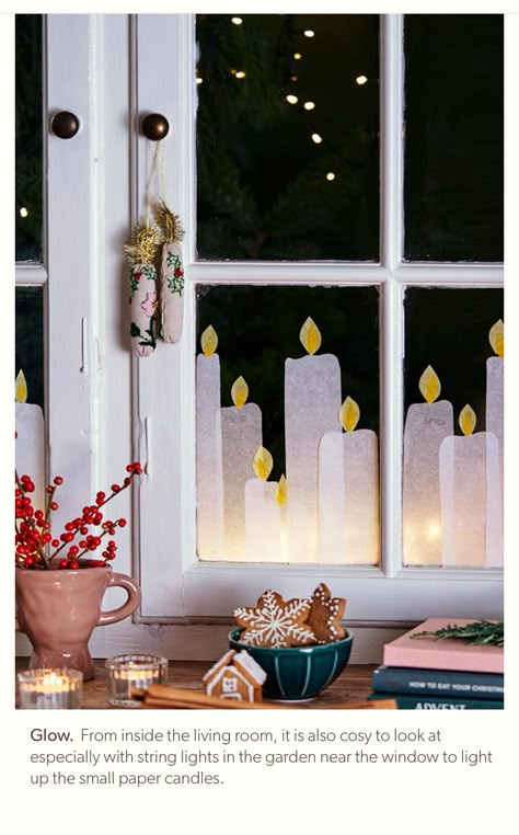 Xmas Decorations Windows, Window Xmas Decorations, Christmas Decor Ideas Scandinavian, Scandinavian Christmas Diy, Xmas Window Decorations, Christmas Window Decoration, Paper Candle, Christmas Window Decorations, Xmas Deco