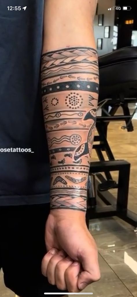 Traditional Aboriginal Tattoo, Australian Tattoo Sleeve, Aboriginal Tattoo Ideas, Aboriginal Art Tattoo, Aboriginal Tattoo Designs, Indigenous Tattoo Ideas, Indigenous Tattoos, Wanderer Tattoo, Indigenous Tattoo