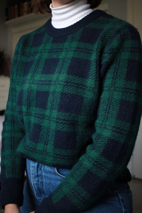 Dark Academia Sweater, Dark Sweater, Green Academia, 80s Sweater, Fasion Outfits, Personal Style Inspiration, 80s Outfit, Cozy Style, Green Outfit