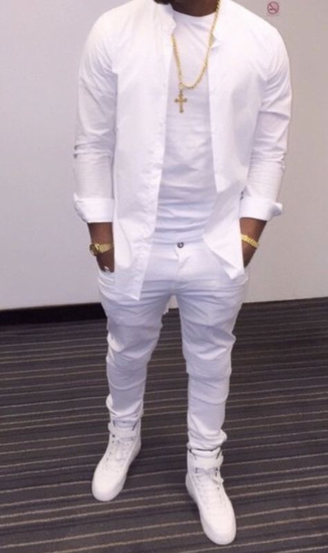 Men All White Outfit, All White Outfit Men, All White Mens Outfit, White Outfit Men, All White Outfit Ideas, All White Outfits, White Outfit For Men, White Party Outfit, Mens Business Casual Outfits