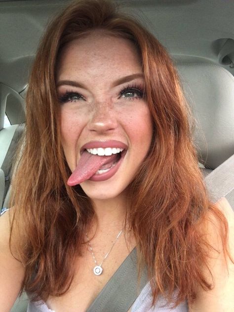 Fiery Red Hair, Pretty Redhead, Freckles Girl, Red Haired Beauty, Beautiful Red Hair, Local Girls, Redhead Beauty, Funny Face, Redheads