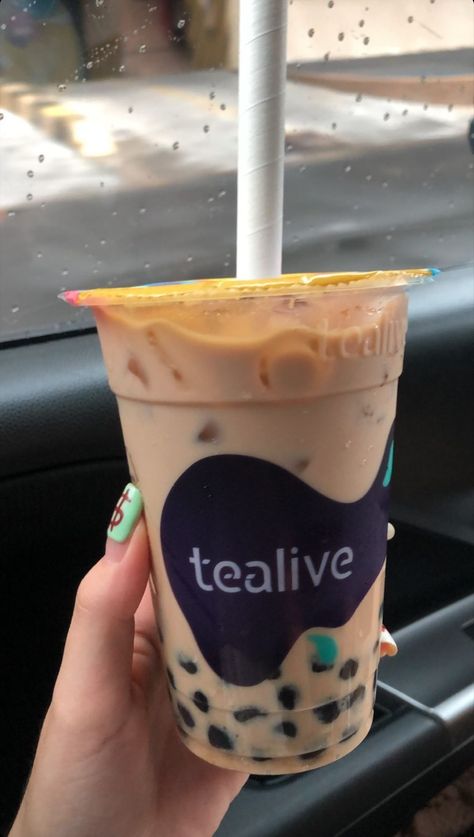 Tealive Aesthetic, Tealive Bubble Tea, Malaysia Aesthetic, Tea Live, Food Hunter, Boba Drink, Bts Aesthetic Wallpaper For Phone, Dunkin Donuts Coffee Cup, Iphone Wallpaper Girly