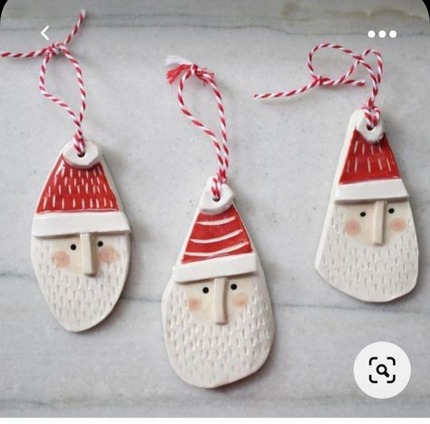 Santa Ornaments Diy, Clay Santa, Juleverksted For Barn, Itsekovettuva Savi, Clay Christmas Decorations, Christmas Clay, Colorful Christmas, Handmade Porcelain, Clay Ornaments