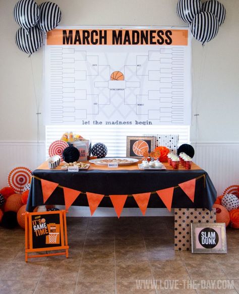 March Madness HUGE Bracket Poster and party ideas. March Madness Party, Basketball Printable, March Madness Parties, March Madness Bracket, Basketball Birthday Parties, Basketball Party, Basketball Theme, Basketball Birthday, Viewing Party