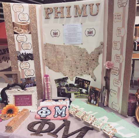 Sorority tabling: making use of space and display where members are from Sorority Tabling, Tabling Ideas, Sorority Recruitment Decorations, Trifold Board, Recruitment Decorations, Sorority Decorations, Alpha Omega Epsilon, Rush Themes, Alpha Phi Omega