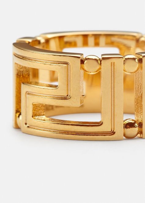 Versace Ring, Chain Ring Gold, Black Gold Ring, Luxury Clothes Men, Versace Jewelry, Versace Home, Luxury Rings, Rings Jewelry Fashion, Favorite Rings