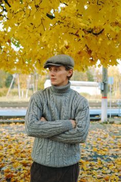 Autumn Men Photoshoot, Men Fall Photoshoot, Men Photoshoot Poses Outdoor, Sweater Poses, Autumn Pics, Autumn Photography Portrait, Sibling Photo Shoots, Autumn Window, Countryside Fashion