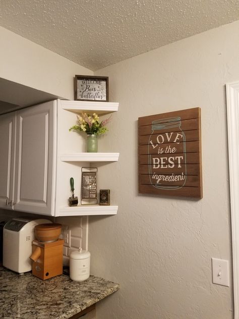 Corner Shelf Design Kitchen, Microwave Corner Shelf Ideas, Small Corner Shelf Ideas, Kitchen Counter Corner Shelf, Kitchen Counter Top Corner Shelf, Counter Top Corner Shelf, Corner Shelves Kitchen Cabinet, Diningroom Corner Shelf, Corner Kitchen Shelves