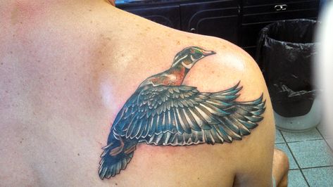 Wood Duck Tattoo, Duck Tattoos, Tattoo Finger, Nature Tattoo Sleeve, Tattoo On Hand, Duck Pins, Wood Duck, R Tattoo, Duck Duck