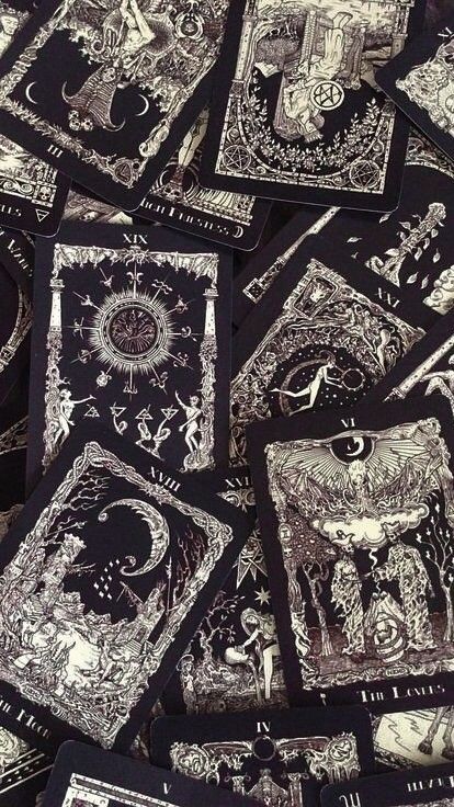 Witchy wallpaper Witch Aesthetic Wallpaper, Gothic Drawings, Witch Wallpaper, Astronomy Art, Hemma Diy, Oracle Reading, Witchy Wallpaper, Magic Aesthetic, Halloween Wallpaper Iphone