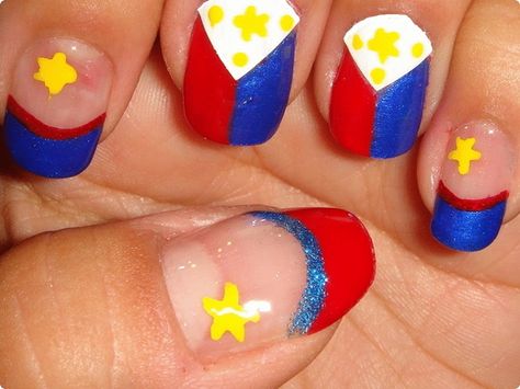 Philippine flag nail art! Go Pacquiao! Filipino Nails, Philippines Nails, Filipino And American Flag Tattoo, Nail Art Flag Design, Philippine Flag Background Design, Flag Philippines Design, Flag Nails, Hot Nails, Cute Designs