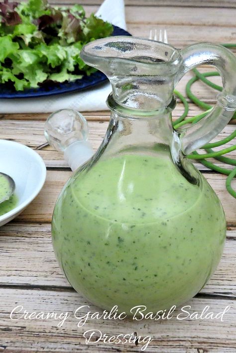 Basil Salad Dressing, Salad Dressing Recipes Balsamic, Creamy Basil Dressing, Garlic Shoots, Garlic Salad, Garlic Salad Dressing, Easy Salad Dressing Recipes, Basil Salad, Salad Dressing Recipes Healthy