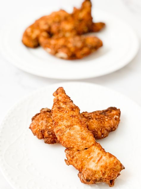 Copycat Chick-Fil-A Chicken Strips You Can Make In 30 Minutes 🐔 Recipe made in collaboration with @probablyinthekitchen! Chik Fil A Chicken Tender Recipes, Chicken Tenders Recipes Chic Fil A, Pioneer Chicken Recipe, Krispy Krunchy Chicken Copycat Recipe, Chick Fil A Tenders Recipe, Chick Fil A Chicken Strips Recipe, Chick Fil A Chicken Tenders Recipe, Chick Fil A Copycat Recipes, Chick Fil A Chicken Recipe