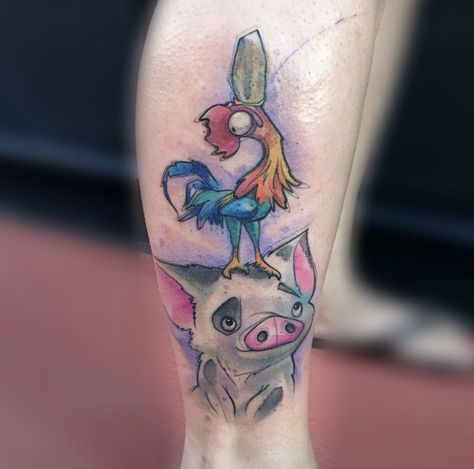 #disneytattoo #watercolortattoo #moanatattoo #pua #heihei #hhorlando #steveokertattoos Pua And Hei Hei Tattoo, Hay Hay Moana Tattoo, Heihei Tattoo, Pua Moana Tattoo, Hei Hei Tattoo, Pua And Hei Hei Drawing, Moana Chicken Tattoo, Hei Hei Tattoo Moana, Moana Tattoos