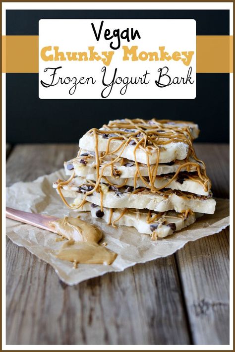 Vegan Chunky Monkey Frozen Yogurt Bark | www.veggiesdontbite.com | #vegan #plantbased #glutenfree #bananas # chocolate #walnuts #kidfood Vegan Frozen Yogurt, Frozen Yogurt Bark, Coconut Dessert, Yogurt Bark, Chunky Monkey, Brownie Desserts, Oreo Dessert, Vegan Banana, Vegan Ice Cream