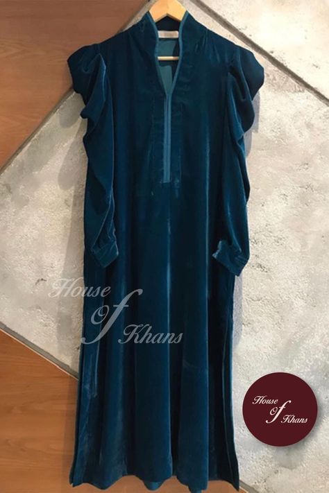 Different Sleeves, Velvet Suit Design, Velvet Outfit, Winter Tunic, Girls Velvet Dress, Monday Outfit, Silk Kurti Designs, Velvet Design, American Dress