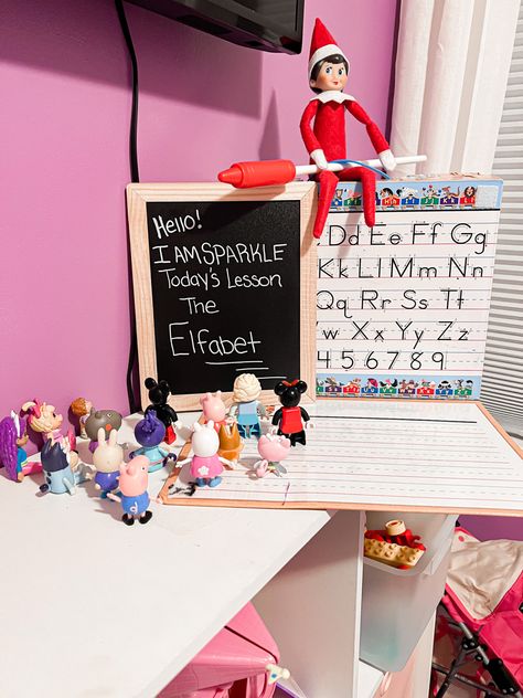 Wlf On The Shelf, Elf On The Shelf Book, Elf Ideas Easy, Shelf Book, Elf Fun, Elf Ideas, Shelf Ideas, On Holiday, On The Shelf