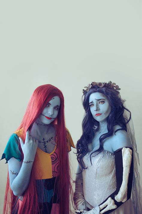 Sally and the Corpse Bride Cosplays by The Sisters Mischief #coprsebride #sally Sally And Corpse Bride Costume, Sally And Corpse Bride, Corpse Bride And Sally, Toddler Santa Costume, Tim Burton Costumes, Disney Costume Makeup, Five Sisters, Characters Cosplay, Perfect Cosplay