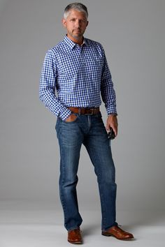 Image result for casual trendy clothing for middle aged men Clothes For Men Over 50, Older Mens Fashion, Men Over 50, Men's Business Outfits, Mens Fashion Blog, Mode Casual, Fall Outfits For Work, Adidas Outfit, Business Casual Men