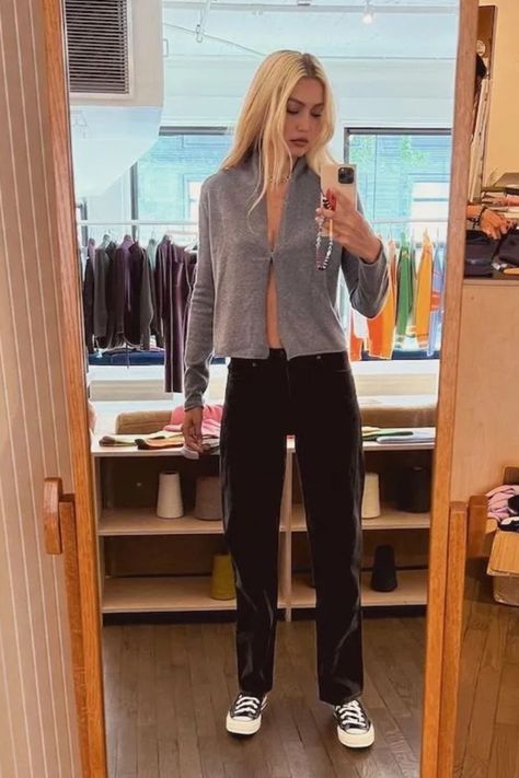 Gigi Hadid showed off these Levi’s Black-Washed Straight-Leg Dad Jeans on Instagram, which she paired with a Guest in Resident Stealth Gray Cashmere Cardigan and Converse Chuck Taylor All Star Sneakers. Levis Jeans Black, All Star Sneakers, Gray Cashmere, Gisele Bundchen, Dad Jeans, Star Sneakers, Levis Women, Crop Jeans, Spring 2023