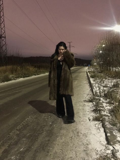 Russian Clothing, Russian Winter, Winter Girls, Russian Fashion, Winter Fits, Swaggy Outfits, Winter Aesthetic, Cute Poses, Grunge Aesthetic