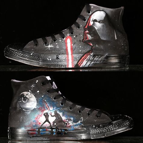 Cool Converse, Star Wars Shoes, Converse Style Women, All Stars Converse, Custom Painted Shoes, Star Wars Wedding, Custom Converse, Converse Style, Hand Painted Shoes