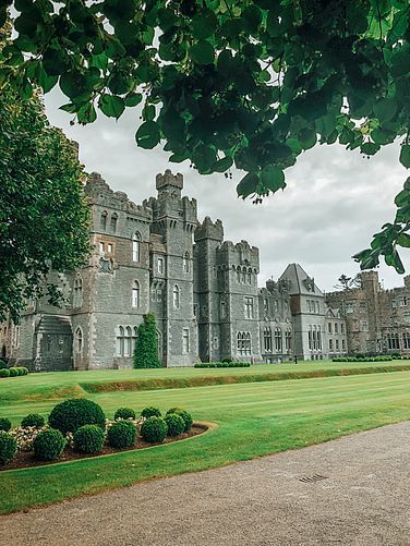 Checking In to Ashford Castle Ireland Ashford Castle Ireland, Things To Do In Ireland, Ireland Aesthetic, Ashford Castle, Lake Activities, Castle Ireland, County Cork Ireland, Dark Hedges, Ireland Photography