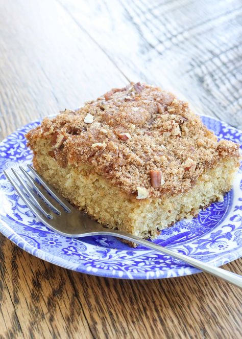 Overnight Coffee Cake Overnight Coffee Cake, Buttermilk Coffee Cake, Pecan Coffee Cake, Butterscotch Cake, Whiskey Cake, Inside Cake, Pumpkin Coffee Cakes, Blueberry Coffee Cake, Coffee Cake Recipe