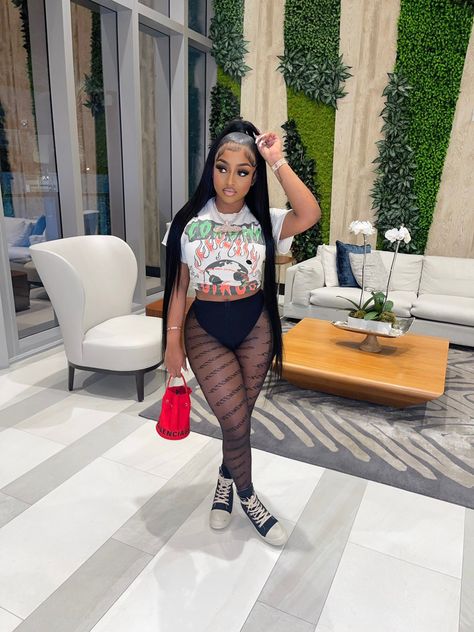 Mesh Leggings Outfit With Sneakers, Black Mesh Leggings Outfit, Sheer Leggings Outfit Black Women, Sheer Pants Outfit Black Women, Mesh Shorts Outfit Black Women, Mesh Tights Outfit Black Women, Mesh Leggings Outfit Going Out, Mesh Leggings Outfit Black Women, Leather Shorts Outfit Night Club