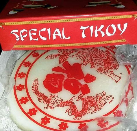 Tikoy Chinese New Years, Rice Cake Chinese, Tikoy Recipe, Chinese Rice Cake, Sticky Cake, Chinese Sticky Rice, Chinese New Year Dishes, Nian Gao, Sticky Rice Cake