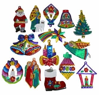 Southwest Christmas Decor, Tin Christmas Ornaments, Dit Christmas, Mexican Christmas Ornaments, Mexican Tin Art, Mexican Ornaments, Southwest Christmas, Mexican Christmas Decorations, Tin Foil Art