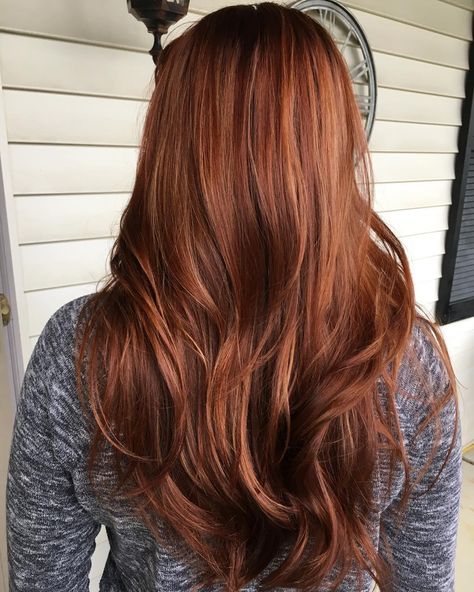 25 Best Auburn Hair Color Ideas That are Hot This Year! Medium Auburn Hair Color, Hair Color Auburn Brown, Natural Auburn Hair, Auburn Hair Dye, Medium Auburn Hair, Light Auburn Hair Color, Brown Auburn Hair, Dark Auburn Hair Color, Auburn Hair Color