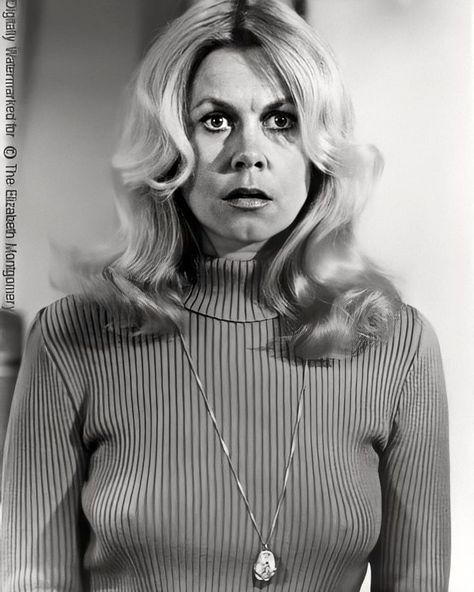 Elizabeth Montgomery Fan✨💖 on Instagram: “Beautiful✨💖 . . . .  #bewitched #hechizada #60s #vintage #fotodeldia #photooftheday #love #style #ph #photo #montgomery #samanthastephens…” Klasik Hollywood, Elizabeth Montgomery, Classic Actresses, Raquel Welch, Actrices Hollywood, Vintage Hollywood, Classic Beauty, Up Girl, Vintage Beauty