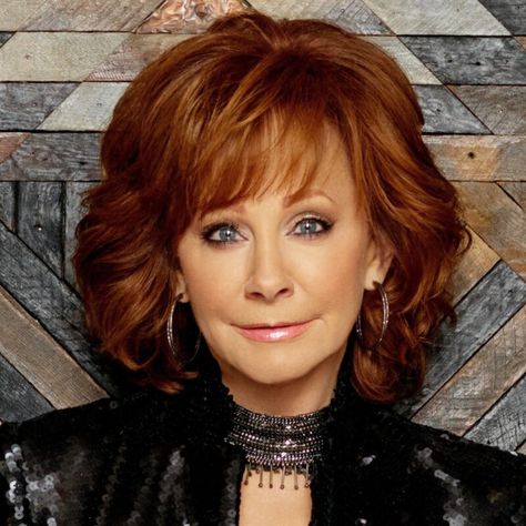 Who is Elisa Gayle Ritter – Bio, Picture, Life Facts, Photos Reba Mcentire Hairstyles, Reba Mcintyre, Singer Song, Stories Of Success, Country Song, Reba Mcentire, Country Music Artists, Country Music Stars, Country Artists