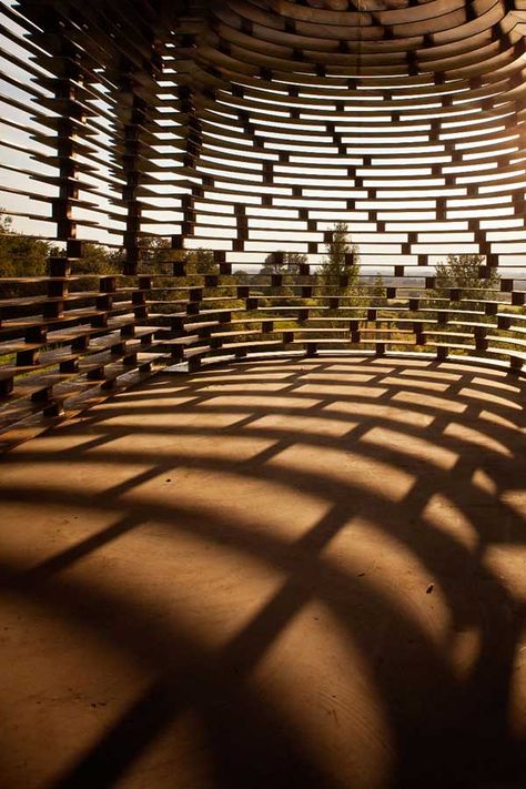 Disappearing church-going rituals captured in a Transparent Church Shadow Architecture, Architecture Cool, Interior Design Minimalist, Interior Modern, Light Architecture, Beautiful Lights, Amazing Architecture, Light And Shadow, Art And Architecture