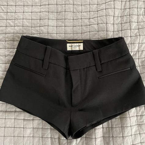 Size 34. No Tags , But Brand New . Very Short. Gorgeous. With Dust Bag Saint Laurent Shorts, Going Out Bottoms, Elevated Minimalist Fashion, Ysl Clothes, Trouser Shorts, Black Leather Shorts, Contrast Top, Black Clothing, Mini Short