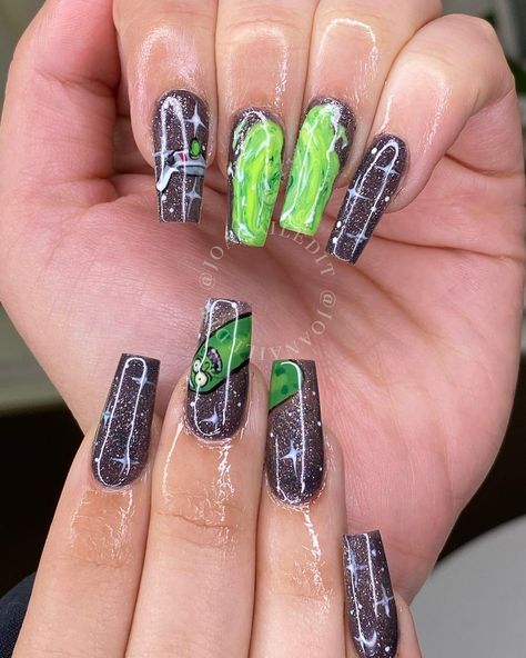 Rick And Morty Acrylic Nails, Pickle Rick Nails, Rick And Morty Nail Designs, Pickle Nail Art, Pickle Nails, Nail Art For Birthday, Rick And Morty Nails Acrylic, Rick And Morty Nail Art, Rick And Morty Nails